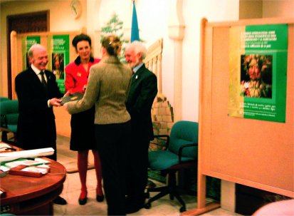 Jo Yvon, First Secretary UK Mission, hands over ratification document to FAO. Watched by Louise Fresco, ADG Agriculture, and Jose Esquinas-Alcazar, Secretary to the Commission on Genetic Resources for Food and Agriculture